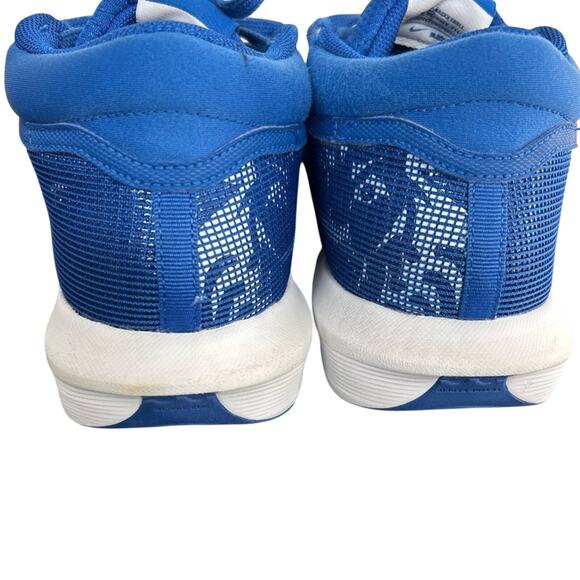 LeBron Witness 8 Men’s Basketball Shoes main image 6